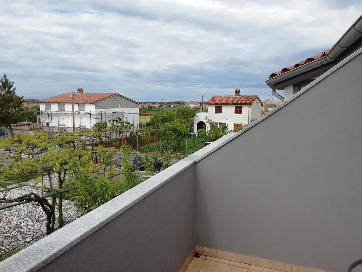 Gordana Apartments فاجانا 0*,  كرواتيا