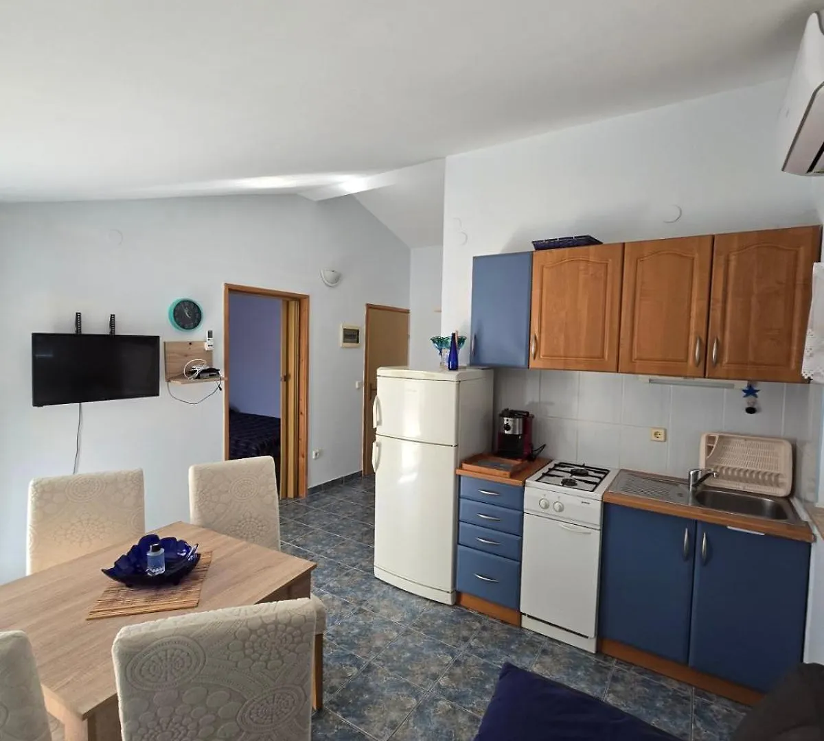Gordana Apartments فاجانا