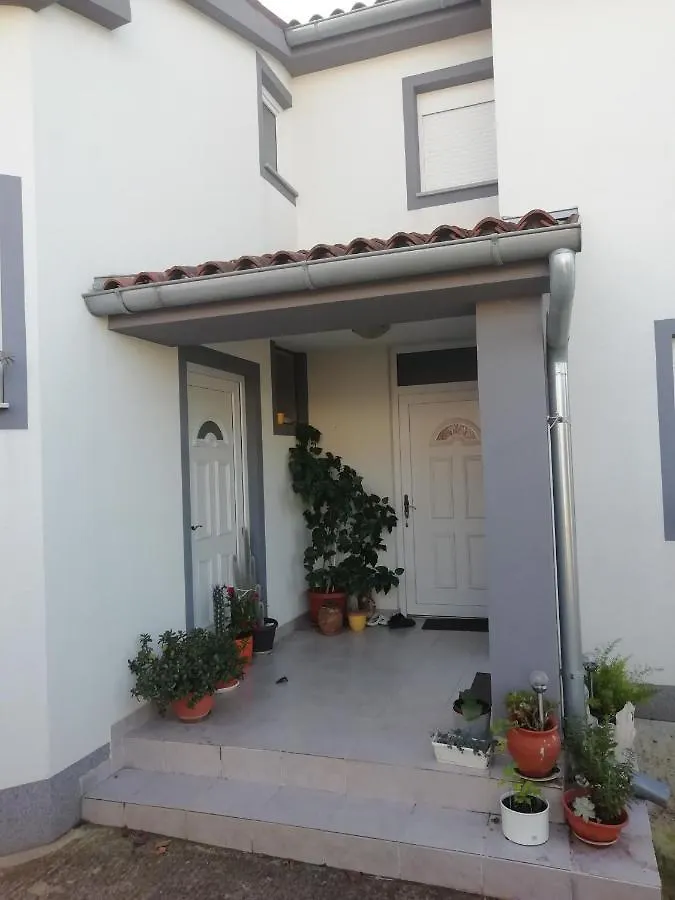 Gordana Apartments Fazana Croatia